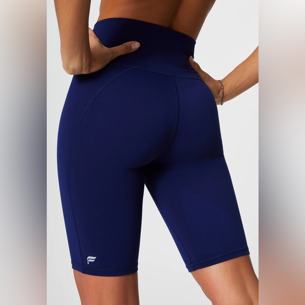 NWT FABLETICS Define Power Hold High-Waisted 9” Biker Short in Navy